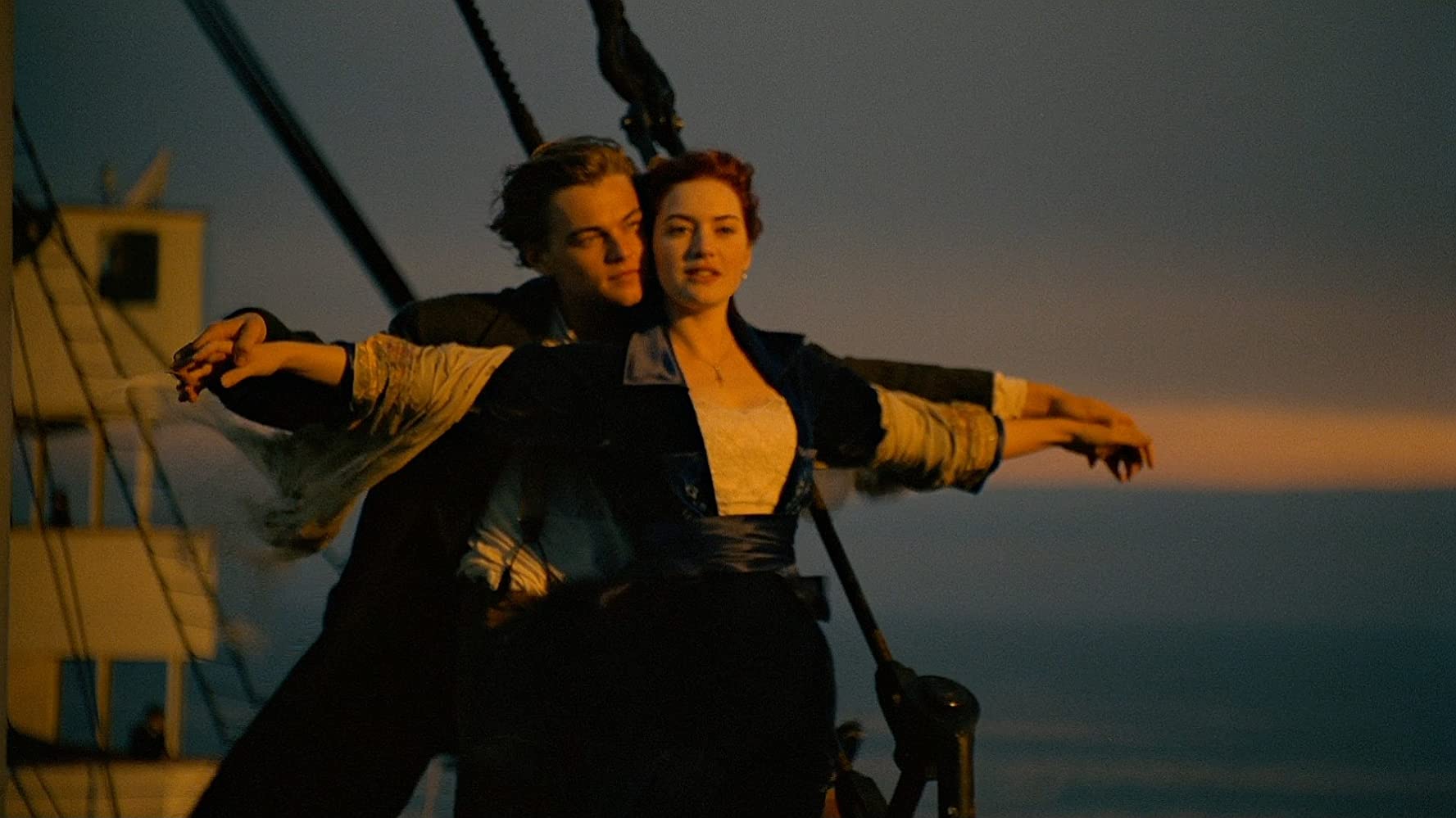 Leonardo DiCaprio and Kate Winslet in Titanic (1997)